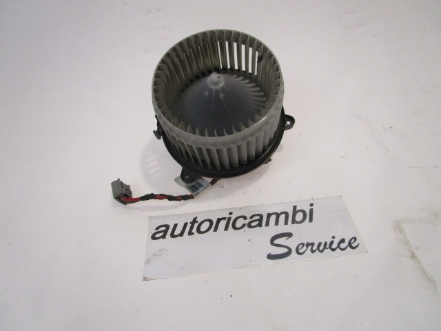 VENTILATOR  KABINE  OEM N. 13263279 ORIGINAL REZERVNI DEL CHEVROLET CRUZE J300 J305 (2009 - 2019) DIESEL LETNIK 2010