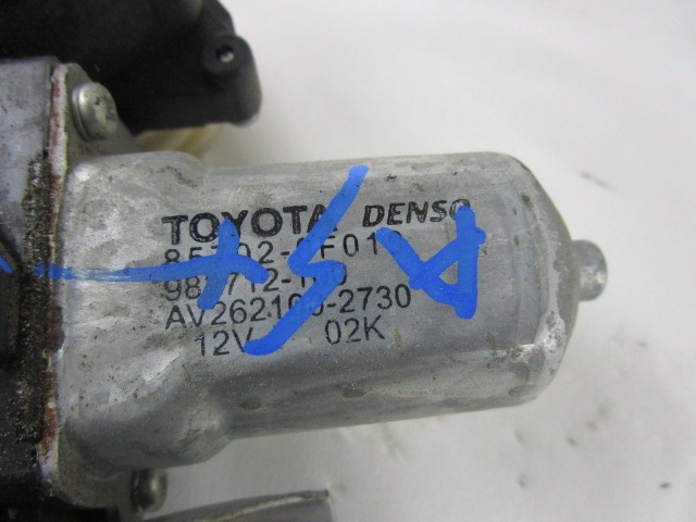 DVIZNI MEHANIZEM SPREDNIH STEKEL  OEM N. 6980252110 ORIGINAL REZERVNI DEL TOYOTA YARIS P9 MK2 (01/2006 - 2009) DIESEL LETNIK 2008