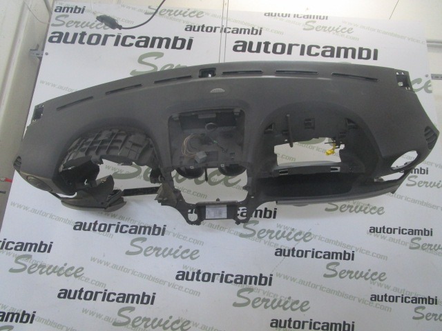 ARMATURNA PLOSCA OEM N. 46751500 ORIGINAL REZERVNI DEL FIAT DOBLO 223 MK1 R (2005 - 2009) DIESEL LETNIK 2009