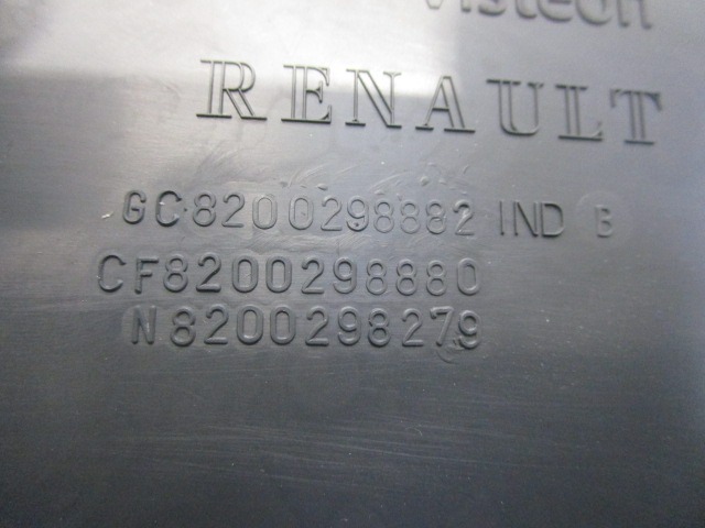 SREDINSKA KONZOLA  OEM N. 8200298882 ORIGINAL REZERVNI DEL RENAULT SCENIC/GRAND SCENIC JM0/1 MK2 (2003 - 2009) DIESEL LETNIK 2004