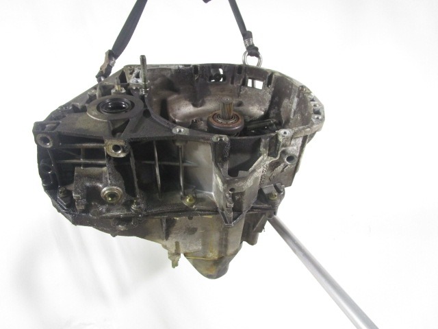 ROCNI MENJALNIK OEM N. 8200133311 ORIGINAL REZERVNI DEL RENAULT SCENIC/GRAND SCENIC JM0/1 MK2 (2003 - 2009) DIESEL LETNIK 2004