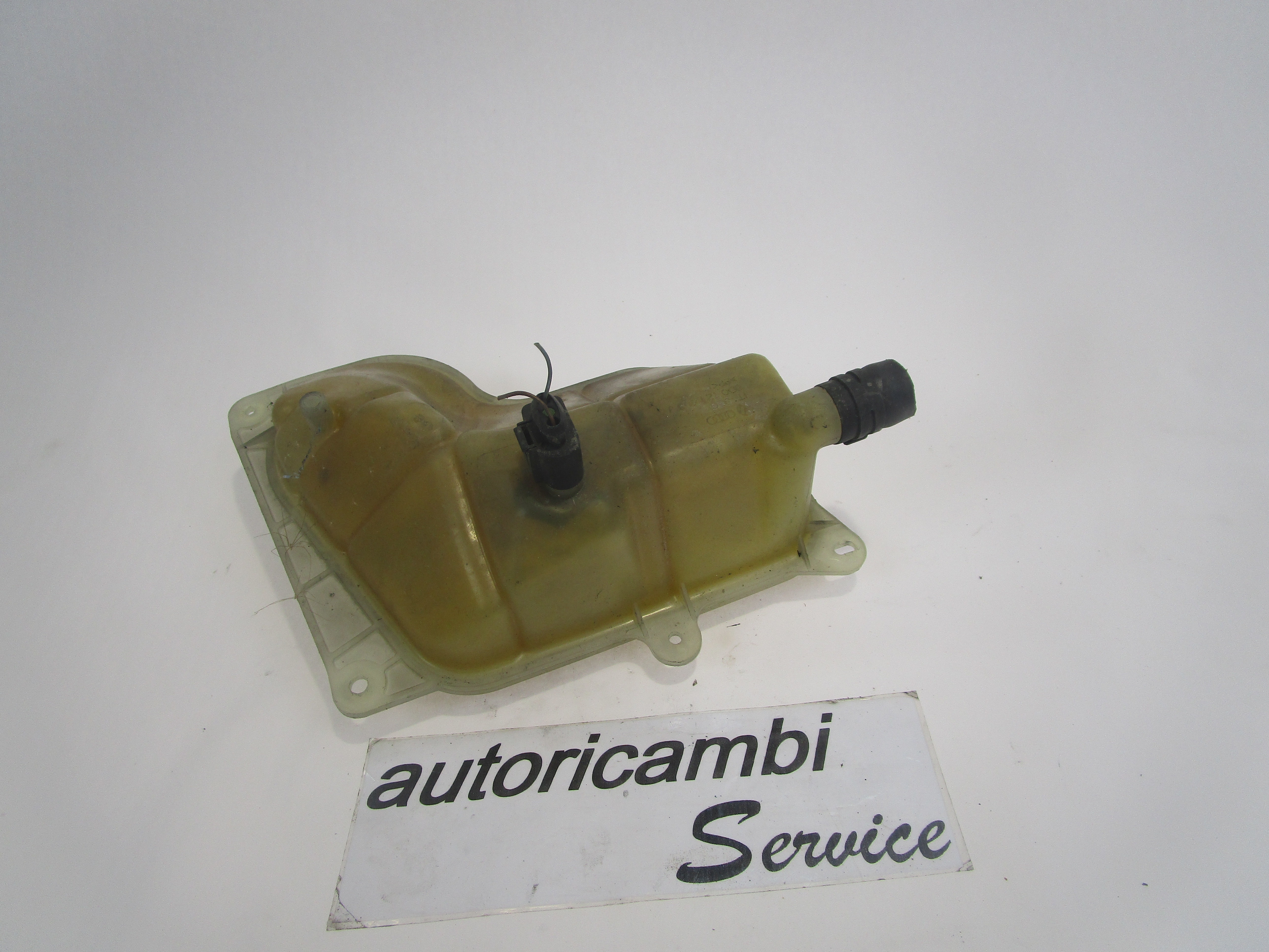 HLADILNA VODA ZA RADIJATORJE OEM N. 8D0121403J ORIGINAL REZERVNI DEL VOLKSWAGEN PASSAT B5 3B2 3B5 BER/SW (08/1996 - 11/2000)DIESEL LETNIK 1998