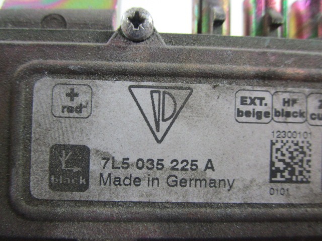 OJACEVALEC / ANTENA OEM N. 7L5035225A ORIGINAL REZERVNI DEL PORSCHE CAYENNE 9PA MK1 (2003 -2008) BENZINA LETNIK 2003