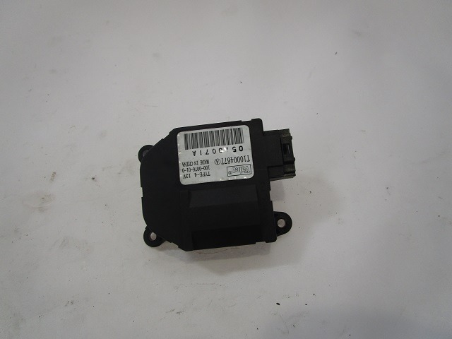 MOTORCEK OGREVANJA OEM N. T1000467T ORIGINAL REZERVNI DEL PEUGEOT 308 4A 4B 4C 4E 4H MK1 BER/SW/CC (2007 - 2013) DIESEL LETNIK 2008