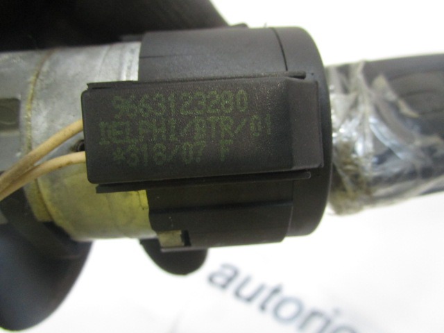 KOMPLET ODKLEPANJE IN VZIG  OEM N. 23383 KIT ACCENSIONE AVVIAMENTO ORIGINAL REZERVNI DEL PEUGEOT 308 4A 4B 4C 4E 4H MK1 BER/SW/CC (2007 - 2013) DIESEL LETNIK 2008