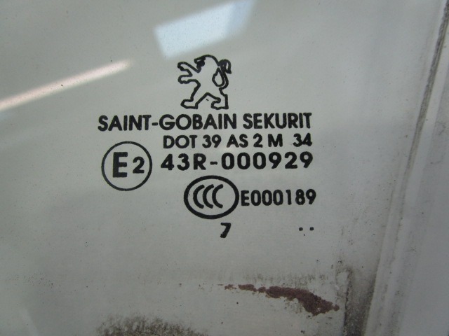 STEKLO SPREDNJIH LEVIH VRAT OEM N. 9201K8 ORIGINAL REZERVNI DEL PEUGEOT 308 4A 4B 4C 4E 4H MK1 BER/SW/CC (2007 - 2013) DIESEL LETNIK 2008