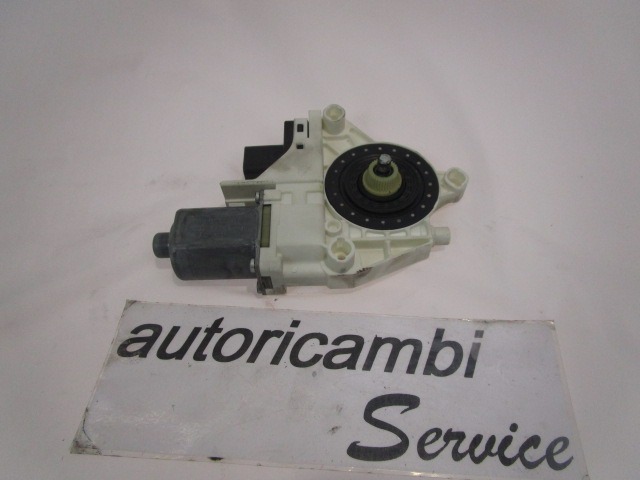 DVIZNI MEHANIZEM SPREDNIH STEKEL  OEM N. 0130822473 962581-100 ORIGINAL REZERVNI DEL DODGE JOURNEY (2008 - 2011) DIESEL LETNIK 2008