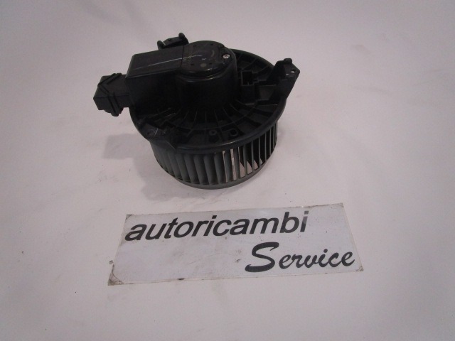 VENTILATOR  KABINE  OEM N. AY272700-5011 ORIGINAL REZERVNI DEL DODGE JOURNEY (2008 - 2011) DIESEL LETNIK 2008