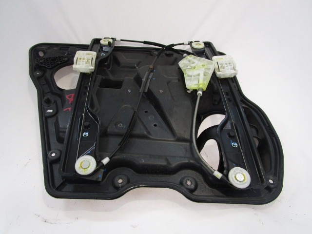 MEHANIZEM ZA ZADNJA VRATA  OEM N. 9T237548 05091019AB 963215-103 ORIGINAL REZERVNI DEL DODGE JOURNEY (2008 - 2011) DIESEL LETNIK 2008