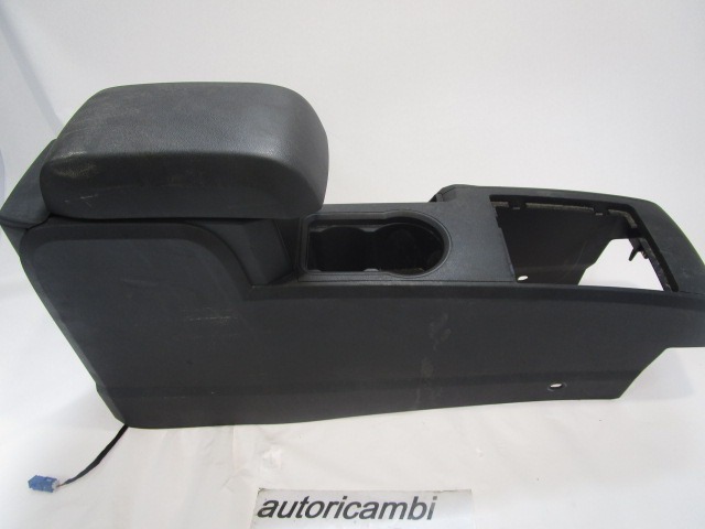 NASLON ZA ROKE/SREDINSKA KONZOLA OEM N. 1LN36XDVAA ORIGINAL REZERVNI DEL DODGE JOURNEY (2008 - 2011) DIESEL LETNIK 2008