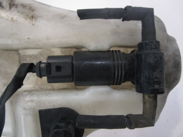 VITREX POSODA  OEM N. 05116307AA ORIGINAL REZERVNI DEL DODGE JOURNEY (2008 - 2011) DIESEL LETNIK 2008