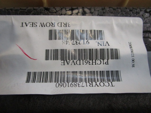ZADNJE SEDISCE BLAGO OEM N. DIPITDGJOURNEYSV5P ORIGINAL REZERVNI DEL DODGE JOURNEY (2008 - 2011) DIESEL LETNIK 2008
