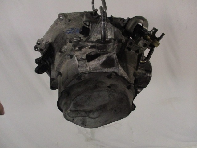 ROCNI MENJALNIK OEM N. 9680887210 ORIGINAL REZERVNI DEL PEUGEOT 308 4A 4B 4C 4E 4H MK1 BER/SW/CC (2007 - 2013) DIESEL LETNIK 2008