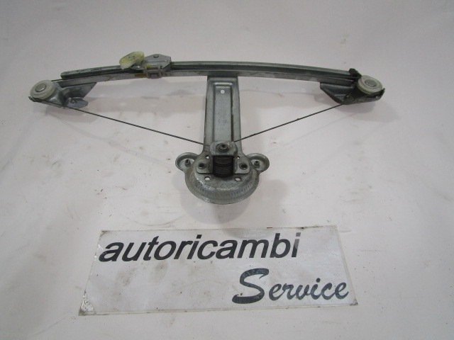 ROCNI SISTEM ZA DVIGOVANJE ZADNJEGA STEKLA  OEM N. 13100420 ORIGINAL REZERVNI DEL OPEL ASTRA H A04 L48,L08,L35,L67 5P/3P/SW (2004 - 2007) DIESEL LETNIK 2005