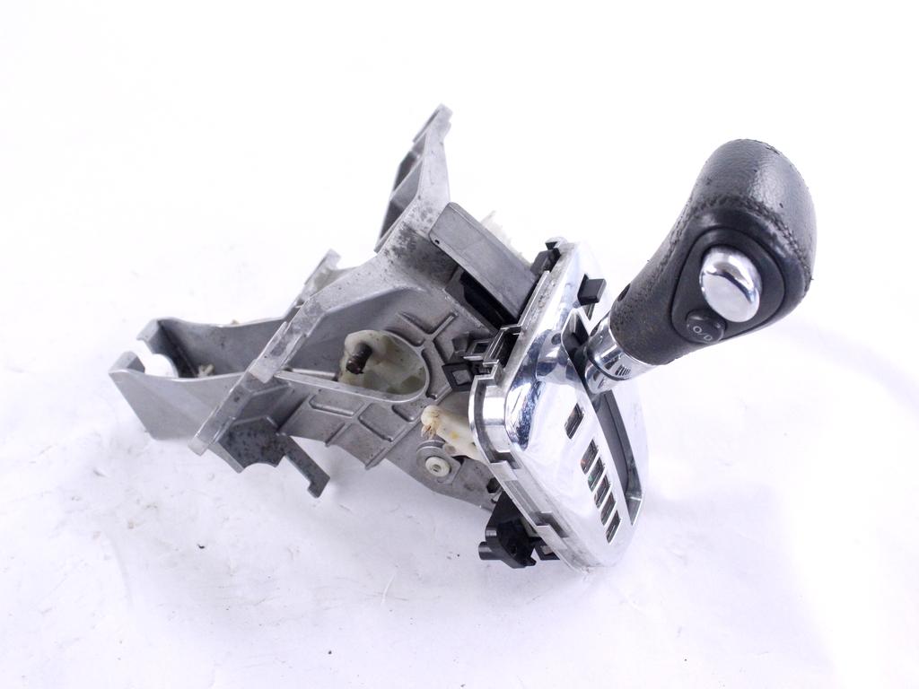 ROCICA MENJALNIKA  OEM N. 3353013061 ORIGINAL REZERVNI DEL TOYOTA COROLLA VERSO E12 (2001 - 2004) BENZINA LETNIK 2003