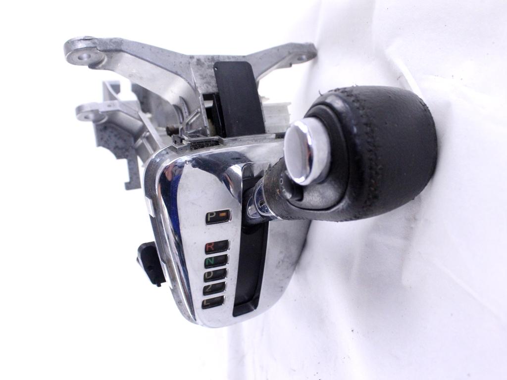 ROCICA MENJALNIKA  OEM N. 3353013061 ORIGINAL REZERVNI DEL TOYOTA COROLLA VERSO E12 (2001 - 2004) BENZINA LETNIK 2003