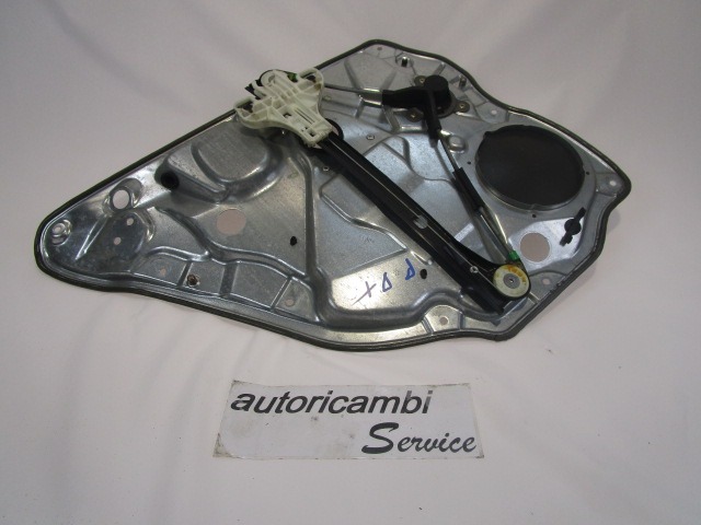 MEHANIZEM ZA ZADNJA VRATA  OEM N. 6Q0839752 ORIGINAL REZERVNI DEL VOLKSWAGEN POLO 9N (10/2001 - 2005) DIESEL LETNIK 2002