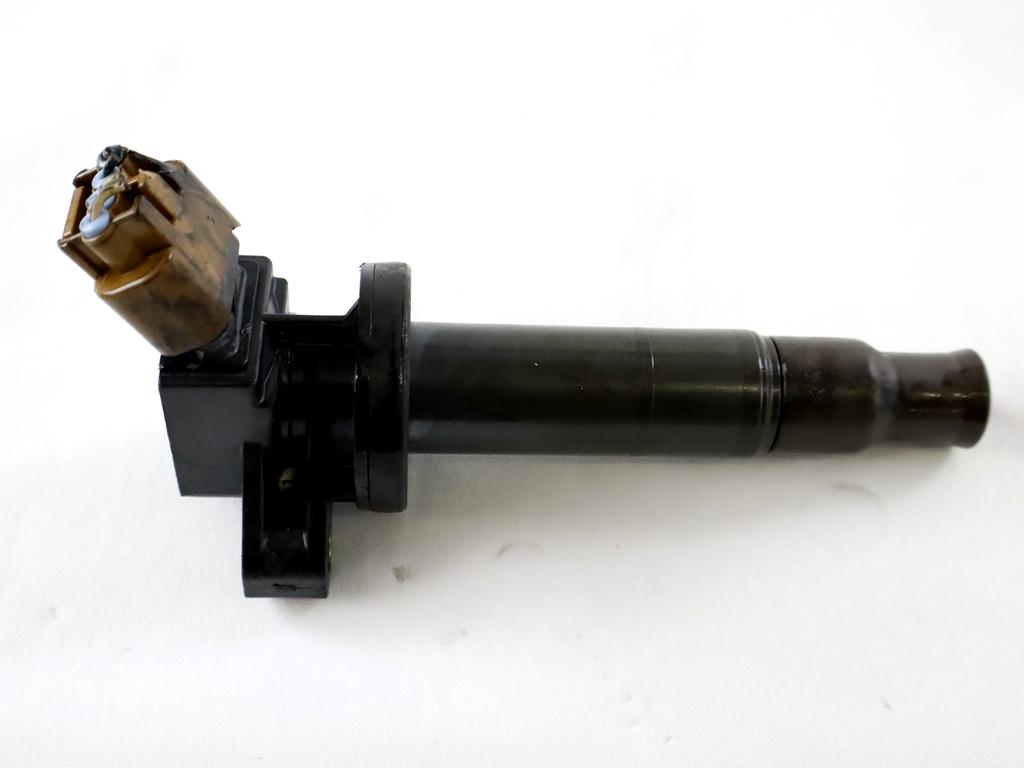 VZIGALNE TULJAVE OEM N. 9091902262 ORIGINAL REZERVNI DEL TOYOTA COROLLA VERSO E12 (2001 - 2004) BENZINA LETNIK 2003