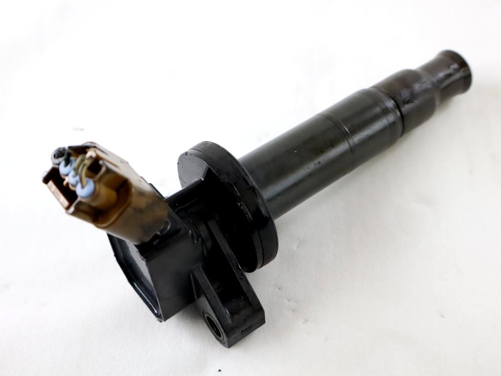 VZIGALNE TULJAVE OEM N. 9091902262 ORIGINAL REZERVNI DEL TOYOTA COROLLA VERSO E12 (2001 - 2004) BENZINA LETNIK 2003