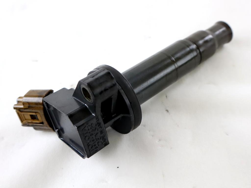 VZIGALNE TULJAVE OEM N. 9091902262 ORIGINAL REZERVNI DEL TOYOTA COROLLA VERSO E12 (2001 - 2004) BENZINA LETNIK 2003