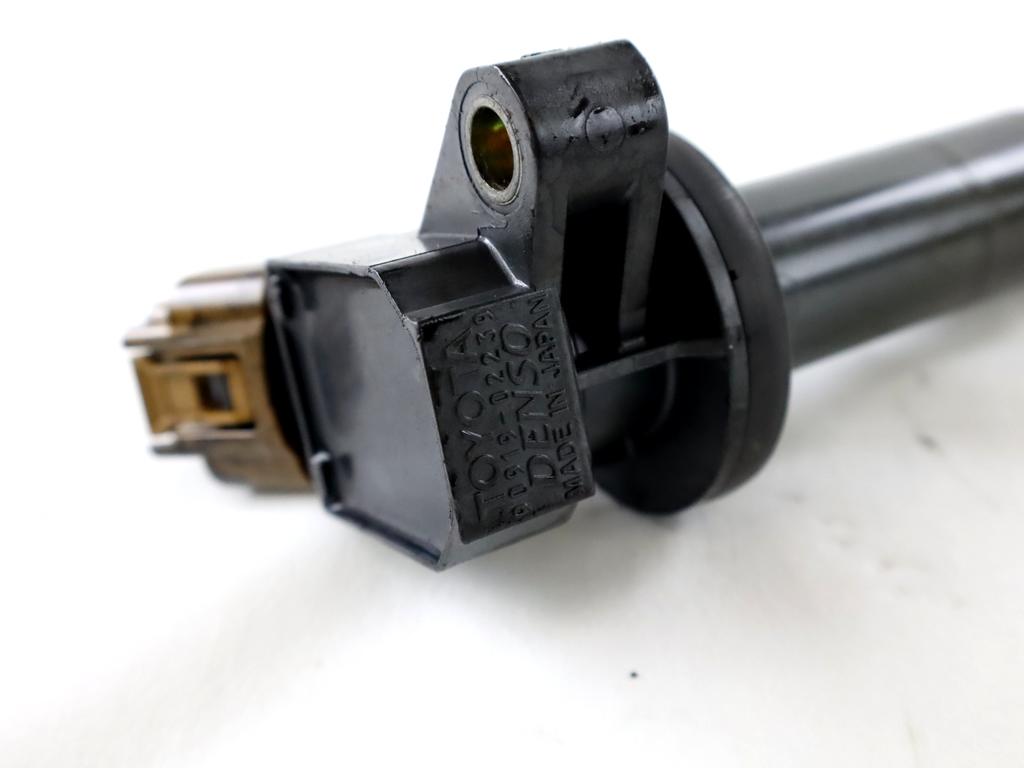 VZIGALNE TULJAVE OEM N. 9091902262 ORIGINAL REZERVNI DEL TOYOTA COROLLA VERSO E12 (2001 - 2004) BENZINA LETNIK 2003