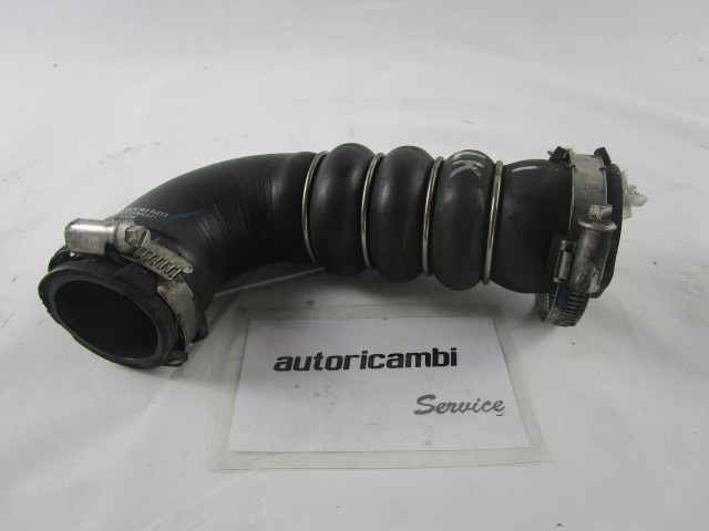 VISOKOTLACNE CEVI INTERCOOLER OEM N. 8E0145738 ORIGINAL REZERVNI DEL AUDI A4 B7 8EC 8ED 8HE BER/SW/CABRIO (2004 - 2007) DIESEL LETNIK 2005