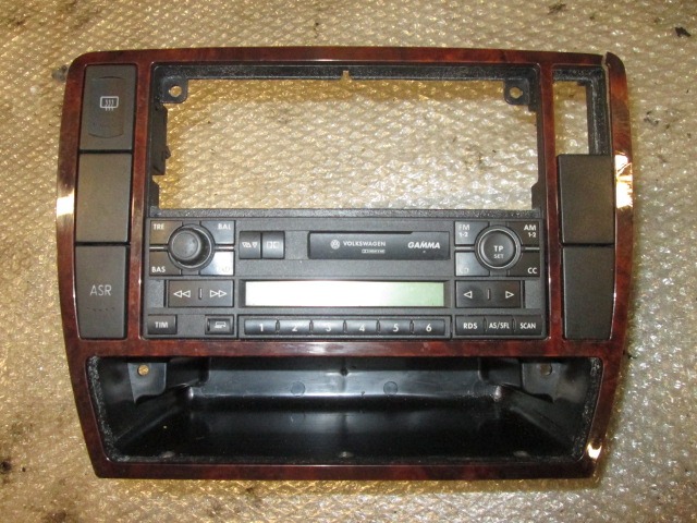 RADIO CD / OJACEVALNIK / IMETNIK HIFI OEM N. 3B0927133A ORIGINAL REZERVNI DEL VOLKSWAGEN PASSAT B5 3B2 3B5 BER/SW (08/1996 - 11/2000)DIESEL LETNIK 1999