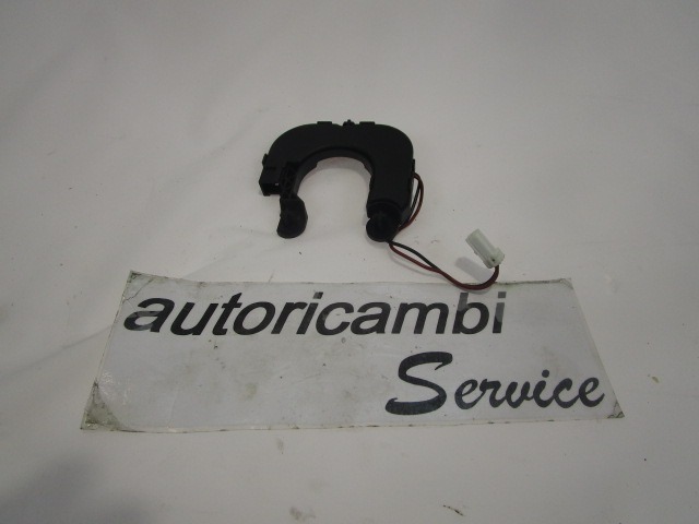 OJACEVALEC AVDIO/RADIO ENOTA  OEM N. 86250682094 ORIGINAL REZERVNI DEL FIAT CROMA 194 MK2 R (11-2007 - 2010) DIESEL LETNIK 2008