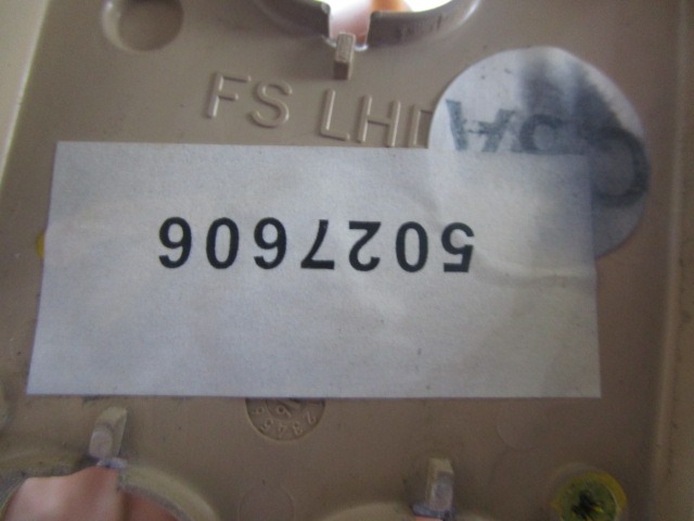 OKRASNE LETVICE VRAT  OEM N. 5027606 ORIGINAL REZERVNI DEL MERCEDES CLASSE S W220 (1998 - 2006)BENZINA LETNIK 1999