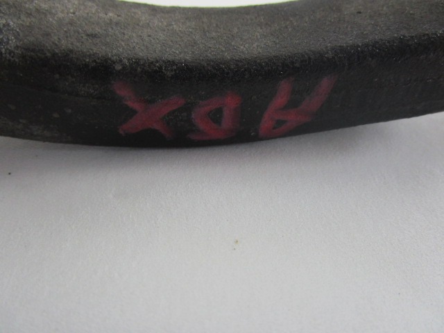 VRTLJIVI LEZAJ DESNO / PESTO KOLESA Z LEZAJEM SPREDAJ OEM N. 2203303820 ORIGINAL REZERVNI DEL MERCEDES CLASSE S W220 (1998 - 2006)BENZINA LETNIK 1999