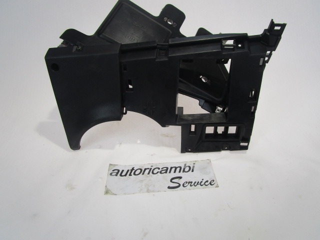 MONTA?NI DELI /  ARMATURNE PLOSCE SPODNJI OEM N. 847811J000 ORIGINAL REZERVNI DEL HYUNDAI I20 PB PBT MK1 R (2012 - 2014) DIESEL LETNIK 2013