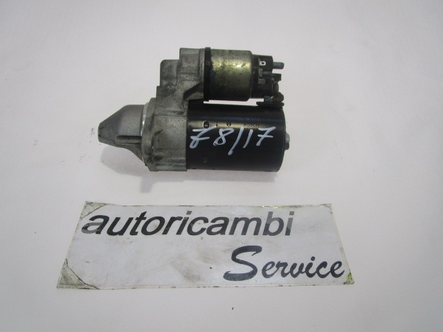 ZAGANJAC MOTORJA  OEM N. 24436877 ORIGINAL REZERVNI DEL OPEL MERIVA A X03 R (2006 - 2010) BENZINA LETNIK 2008