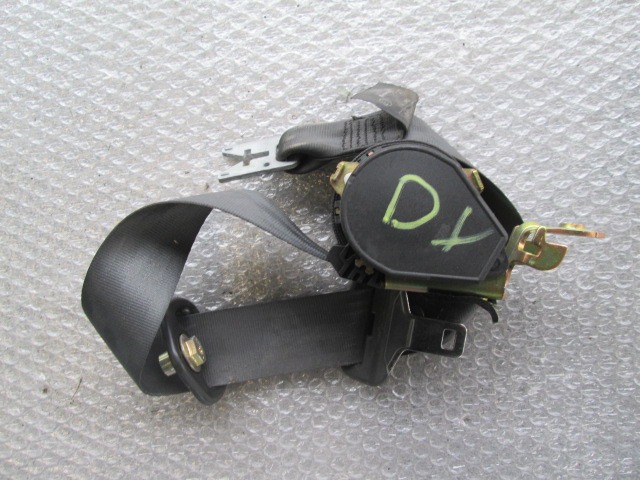 VARNOSTNI PAS OEM N. 8200377276 ORIGINAL REZERVNI DEL RENAULT MEGANE MK2 BM0/1 CM0/1 EM0/1 KM0/1 LM0/1 BER/GRANDTOUR  (10/2002 - 02/2006) DIESEL LETNIK 2006