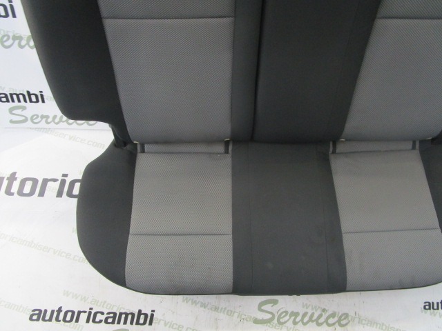 TRETJA VRSTA SEDEZEV BLAGO OEM N. 23PITCVAVEOMK1BR3P ORIGINAL REZERVNI DEL CHEVROLET AVEO MK1 T250 (2006 - 2011) BENZINA/GPL LETNIK 2010