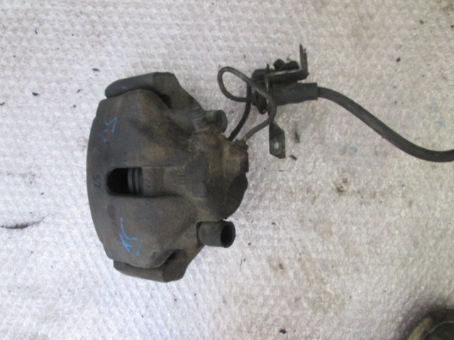 SPREDNJE LEVE ZAVORNE CELJUSTI  OEM N. 4B0615123 ORIGINAL REZERVNI DEL AUDI A6 C5 4B 4B5 4B2 BER/SW (1997 - 2001) DIESEL LETNIK 2001