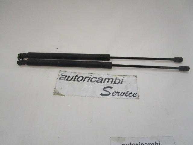 AMORTIZERJI PRTLJAZNIH VRAT  OEM N. 8200119498 ORIGINAL REZERVNI DEL RENAULT MEGANE MK2 BM0/1 CM0/1 EM0/1 KM0/1 LM0/1 BER/GRANDTOUR  (10/2002 - 02/2006) DIESEL LETNIK 2005