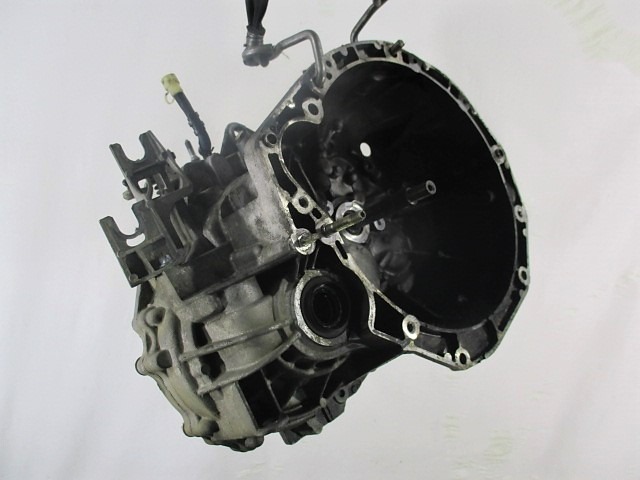 ROCNI MENJALNIK OEM N. 8200361232 ORIGINAL REZERVNI DEL RENAULT SCENIC/GRAND SCENIC JM0/1 MK2 (2003 - 2009) DIESEL LETNIK 2005