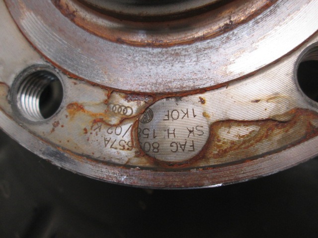 DESNA SPREDNJA POGONSKA GRED  OEM N. FAG805657A ORIGINAL REZERVNI DEL VOLKSWAGEN PASSAT B6 3C2 3C5 BER/SW (2005 - 09/2010)  DIESEL LETNIK 2005