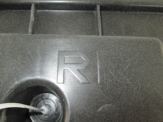 OKRASNE LETVICE VRAT  OEM N.  ORIGINAL REZERVNI DEL LAND ROVER RANGE ROVER SPORT L494 MK2 (DAL 2013)DIESEL LETNIK 2013