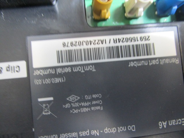 REZERVNI DELI, RADIJSKO-NAVIGACIJSKE NAPRAVE OEM N. 8200884342 8200884343 ORIGINAL REZERVNI DEL RENAULT CLIO BR0//1 CR0/1 KR0/1 MK3 R (05/2009 - 2013) DIESEL LETNIK 2010