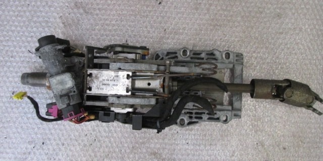 VOLANSKI DROG OEM N. 4B0419502B ORIGINAL REZERVNI DEL AUDI A6 C5 4B 4B5 4B2 BER/SW (1997 - 2001) DIESEL LETNIK 2001