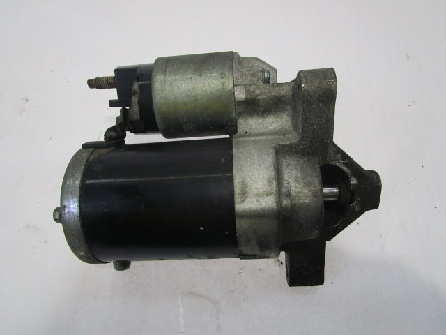 ZAGANJAC MOTORJA  OEM N. 9656317780 ORIGINAL REZERVNI DEL PEUGEOT 207 / 207 CC WA WC WD WK (2006 - 05/2009) BENZINA LETNIK 2009