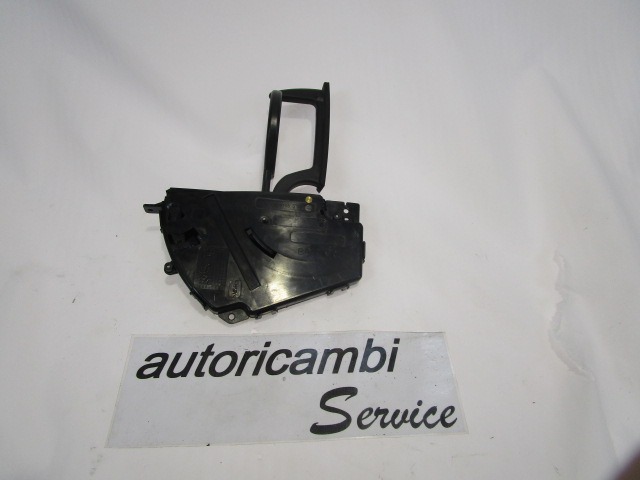 PEPELNIK / DRZALA ZA PIJACO OEM N.  ORIGINAL REZERVNI DEL CITROEN C6 TD (2005 - 2012)DIESEL LETNIK 2008