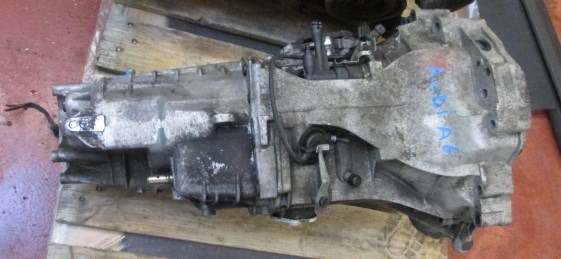 ROCNI MENJALNIK OEM N. 012300061EX ORIGINAL REZERVNI DEL AUDI A6 C5 4B 4B5 4B2 BER/SW (1997 - 2001) DIESEL LETNIK 2001