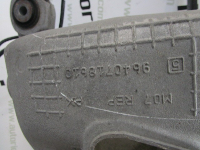 ZADNJI MOST OEM N. 9640718710 9640718610 ORIGINAL REZERVNI DEL CITROEN C6 TD (2005 - 2012)DIESEL LETNIK 2008