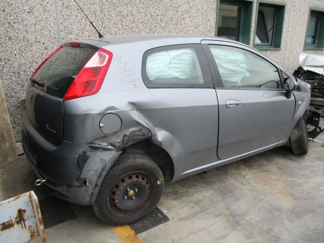 FIAT GRANDE PUNTO 1.2 B 48KW 5M 3P (2006) RICAMBI IN MAGAZZINO