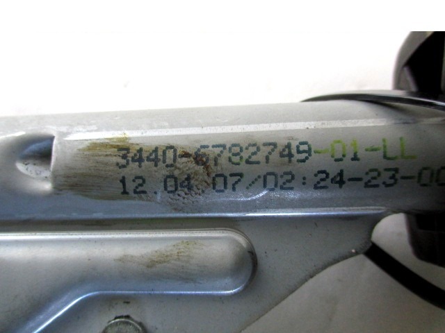 OEM N. 3451-6776055-01 ORIGINAL REZERVNI DEL BMW SERIE 3 BER/SW/COUPE/CABRIO E90/E91/E92/E93 (2005 -2009) DIESEL LETNIK 2007