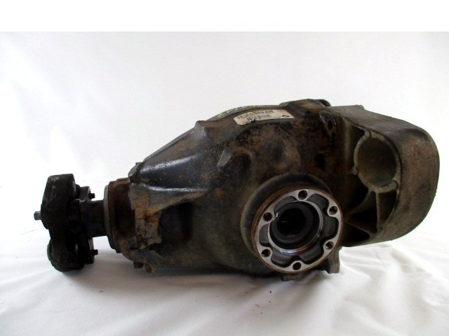 ZADNJI DIFERENCIAL OEM N. 756617701 ORIGINAL REZERVNI DEL BMW SERIE 3 BER/SW/COUPE/CABRIO E90/E91/E92/E93 (2005 -2009) DIESEL LETNIK 2007