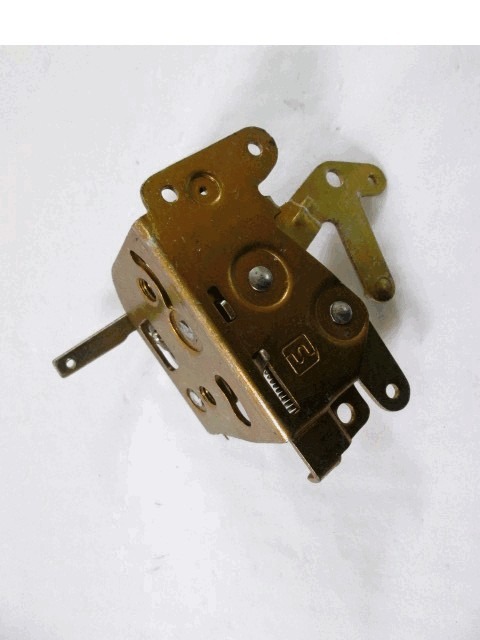 ZAKLEP VRAT OEM N. 40/167 ORIGINAL REZERVNI DEL FIAT UNO 146 MK1 (1983 -1989)BENZINA LETNIK 1983