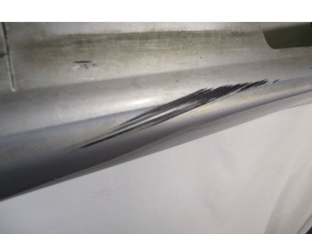 OKRASNA LETEV PRAGA  OEM N. 903113001 ORIGINAL REZERVNI DEL BMW SERIE 3 BER/SW/COUPE/CABRIO E90/E91/E92/E93 (2005 -2009) DIESEL LETNIK 2007